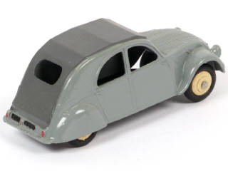 Lot 290 - DINKY TOYS (FRANCE) (1)