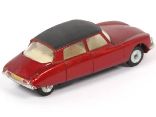 Lot 303 - DINKY TOYS (FRANCE) (1)
