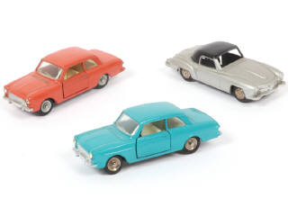 Lot 336 - DINKY TOYS (FRANCE) (3)