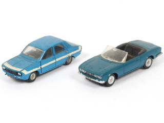 Lot 326 - DINKY TOYS (FRANCE) (2)