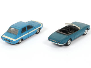 Lot 326 - DINKY TOYS (FRANCE) (2)