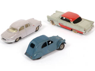 Lot 341 - DINKY TOYS (FRANCE) (3)