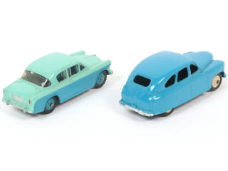 Lot 246 - DINKY TOYS (GB) (2)