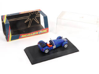 Lot 14 - SCALEXTRIC (GB) (1)