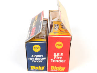 Lot 259 - DINKY TOYS (GB) (2)
