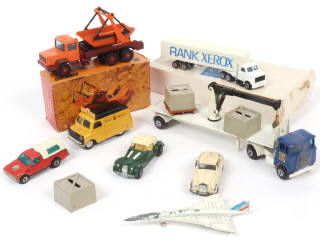 Lot 334 - DINKY TOYS (FRANCE) (2)
