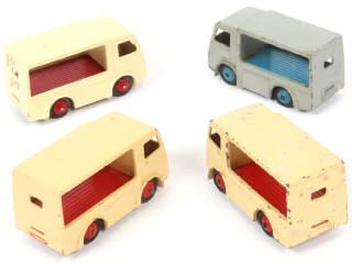 Lot 268 - DINKY TOYS (GB) (4)