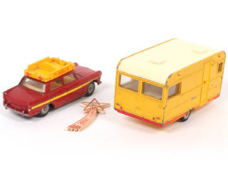 Lot 304 - DINKY TOYS (FRANCE) (2)