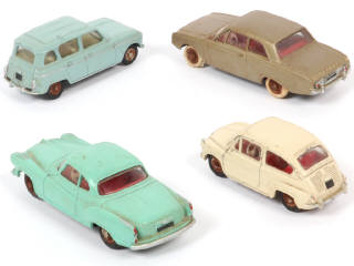 Lot 349 - DINKY TOYS (FRANCE) (4)