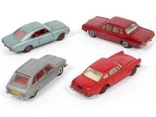 Lot 350 - DINKY TOYS (FRANCE) (4)