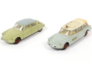 Lot 330 - DINKY TOYS (FRANCE) (2)