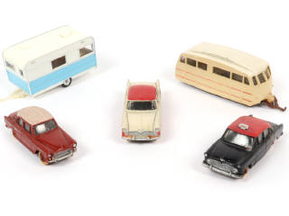 Lot 273 - DINKY TOYS (GB) (5)
