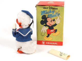 Lot 38 - WALT DISNEY PRODUCTIONS (USA) (1)