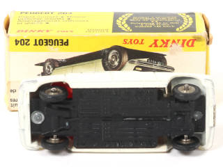 Lot 337 - DINKY TOYS (FRANCE) Série POCH (1)