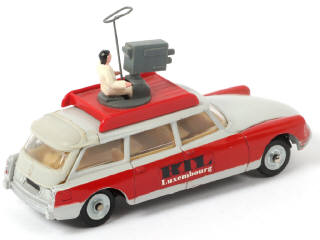 Lot 359 - DINKY TOYS (FRANCE) (1)