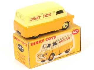 Lot 315 - DINKY TOYS (GB) (1)