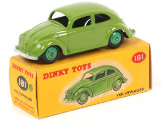 Lot 274 - DINKY TOYS (GB) (1)