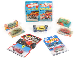 Lot 133 - DIVERS (9)