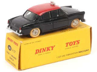 Lot 211 - DINKY TOYS (FRANCE) (1)