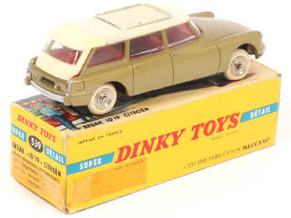 Lot 231 - DINKY TOYS (FRANCE) (1)