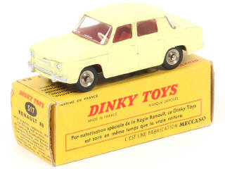 Lot 225 - DINKY TOYS (FRANCE) (1)