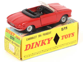 Lot 218 - DINKY TOYS (FRANCE) (1)