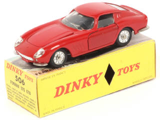 Lot 215 - DINKY TOYS (FRANCE) (1)