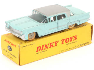 Lot 213 - DINKY TOYS (FRANCE) (1)