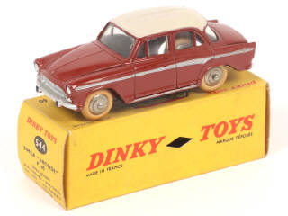 Lot 236 - DINKY TOYS (FRANCE) (1)