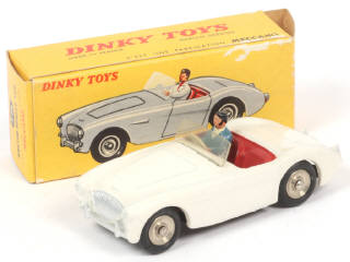 Lot 238 - DINKY TOYS (FRANCE) (1)
