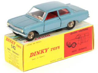 Lot 234 - DINKY TOYS (FRANCE) (1)