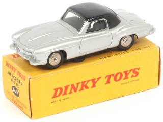 Lot 252 - DINKY TOYS (FRANCE) (1)