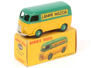 Lot 265 - DINKY TOYS (FRANCE) (1)