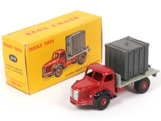 Lot 271 - DINKY TOYS (FRANCE) (1)