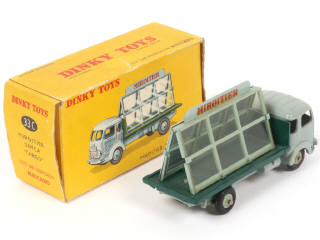 Lot 268 - DINKY TOYS (FRANCE) (1)