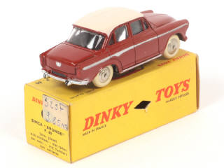 Lot 237 - DINKY TOYS (FRANCE) (1)