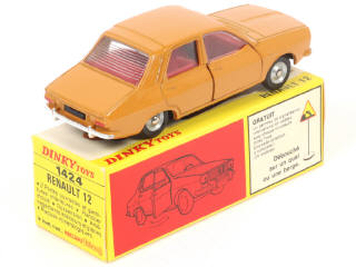 Lot 221 - DINKY TOYS (FRANCE) (1)