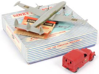 Lot 313 - DINKY TOYS (FRANCE) (2)