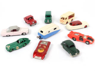 Lot 187 - DINKY TOYS (GB) (10)
