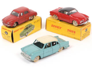 Lot 314 - DINKY TOYS (FRANCE) (3)
