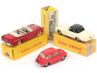 Lot 315 - DINKY TOYS (FRANCE) (3)