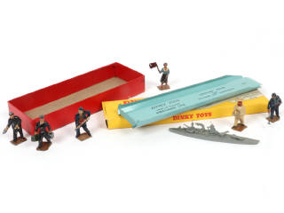 Lot 4 - HORNBY 'O' (FRANCE) (9)