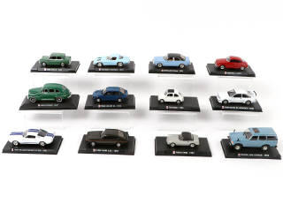 Lot 136 - AUTO-PLUS (FRANCE) (12)