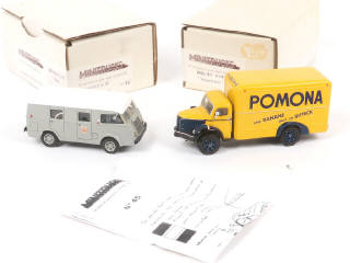 Lot 216 - MINITRUCKS (FRANCE) (2)