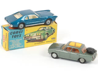 Lot 204 - CORGI TOYS (GB) (2)