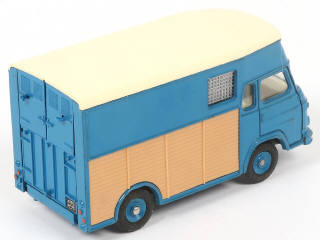 Lot 278 - DINKY TOYS (FRANCE) (1)