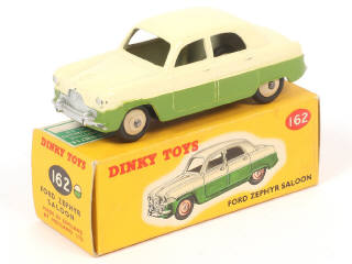 Lot 158 - DINKY TOYS (GB) (1)