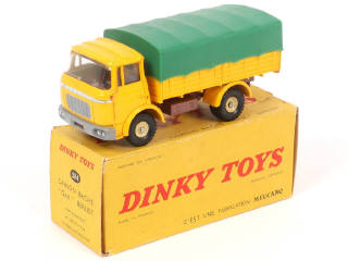Lot 282 - DINKY TOYS (FRANCE) (1)