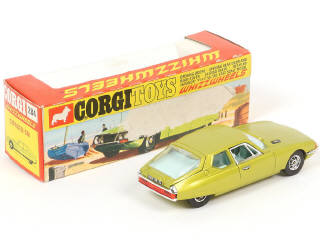 Lot 109 - CORGI TOYS (GB) (1)