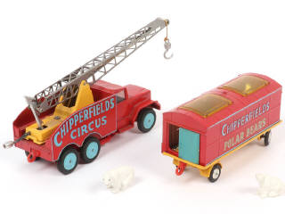 Lot 112 - CORGI TOYS (GB) (2)